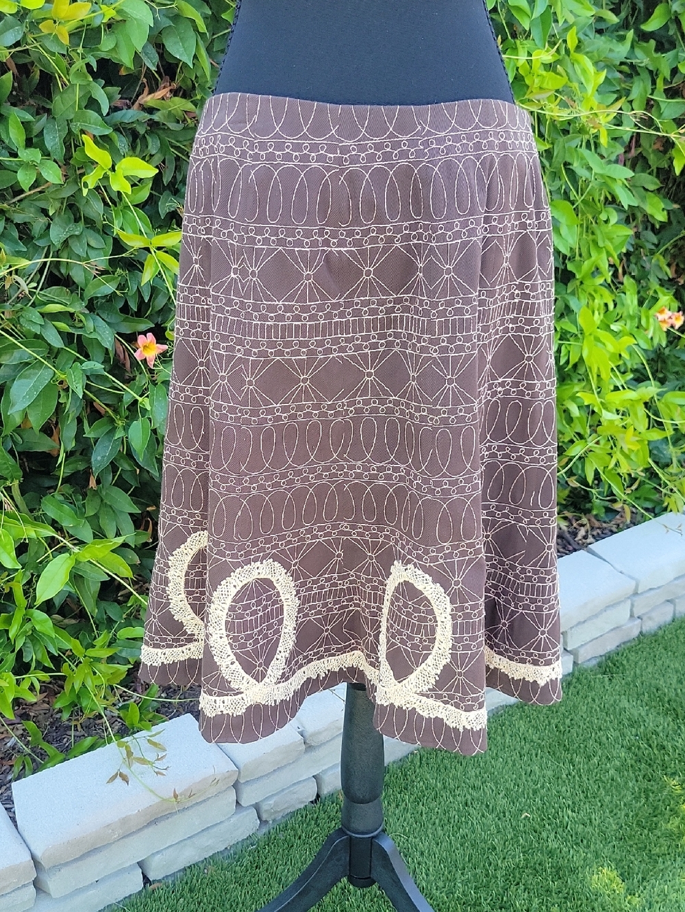 Brown A-Line Western Vibe Midi Skirt with Cream Embroidery 12